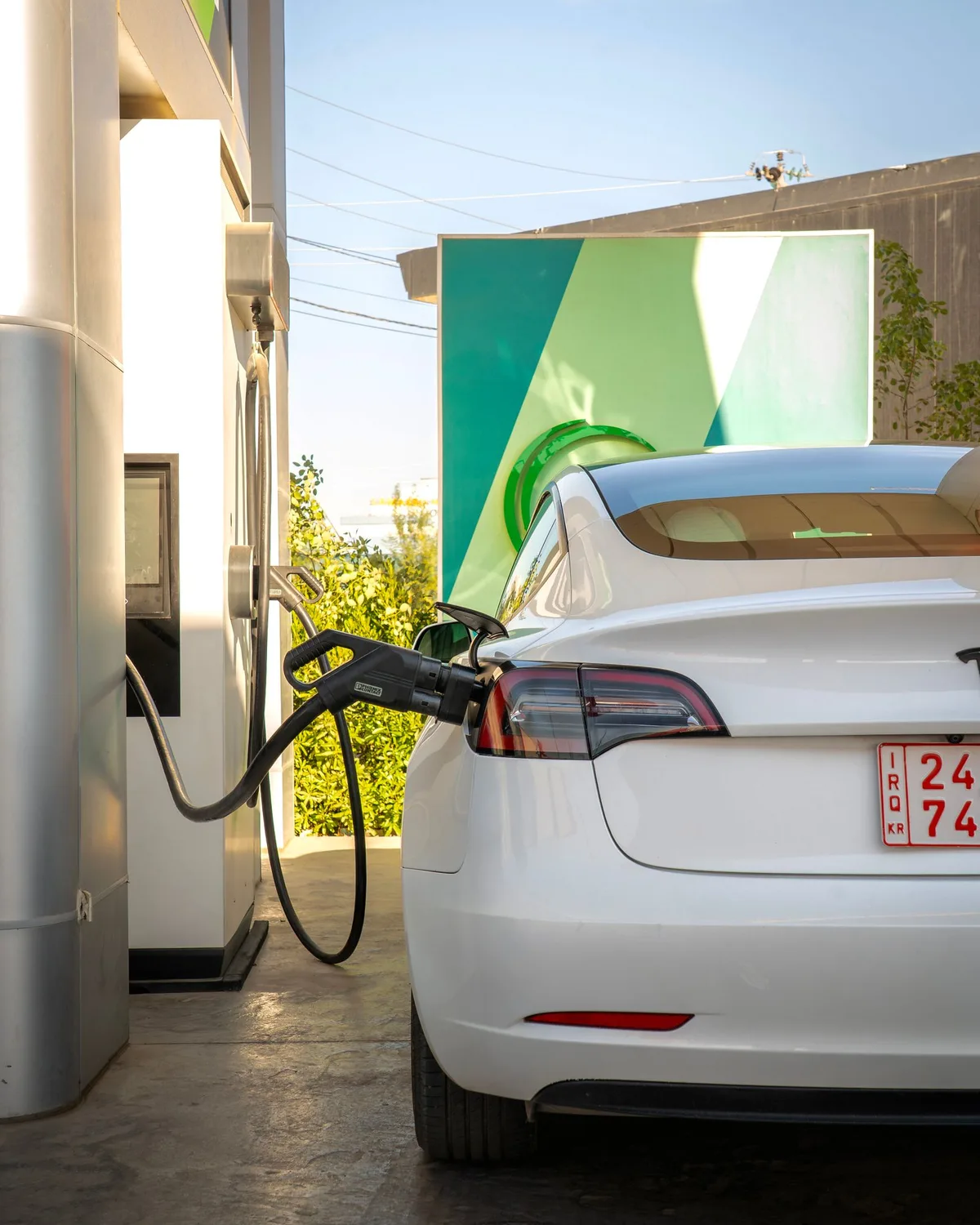 Elektrikli Araç (EV) Şarj İstasyonları